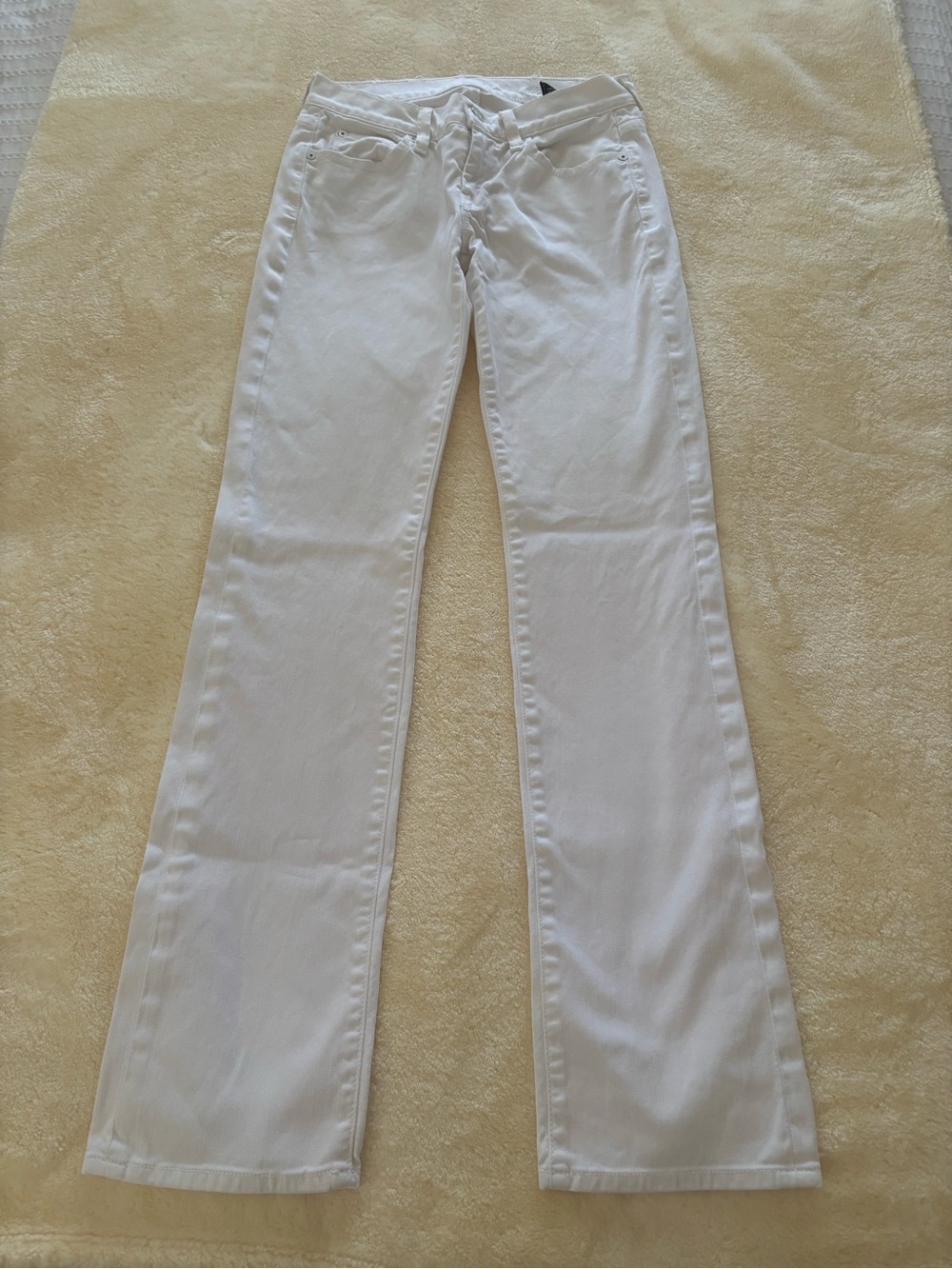 7 For All Mankind White Jeans Size 24